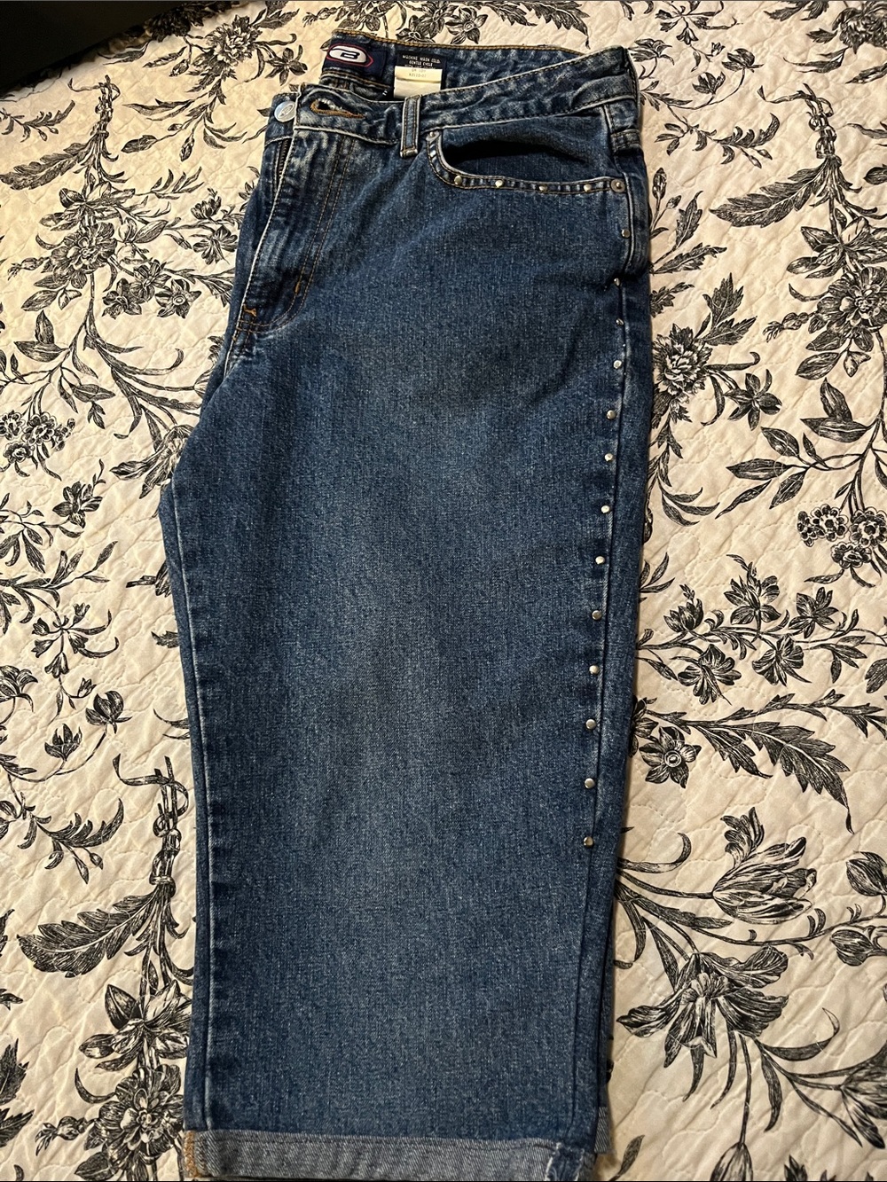 BONGO Dark Blue Cropped Ankle Jeans with Side Studs